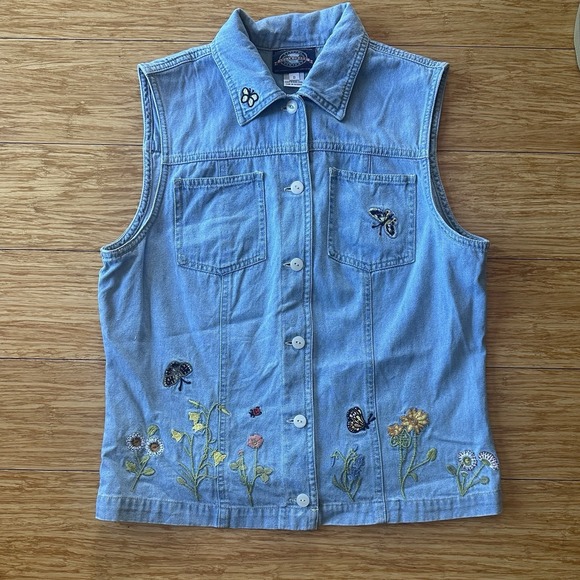Cedar Creek Jackets & Blazers - Vintage Cedar Creek Denim Embroidered Vest Women's Size Small Cottagecore 90s